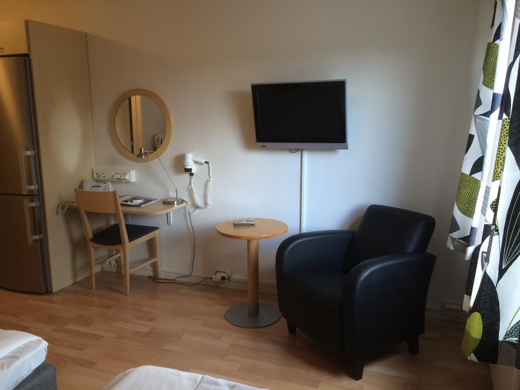 Linkoepings Cityhotell Och Vandrarhem الغرفة الصورة